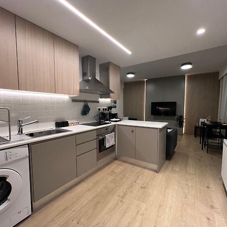 Daniela'S Modern Apartment Strovolos Екстер'єр фото